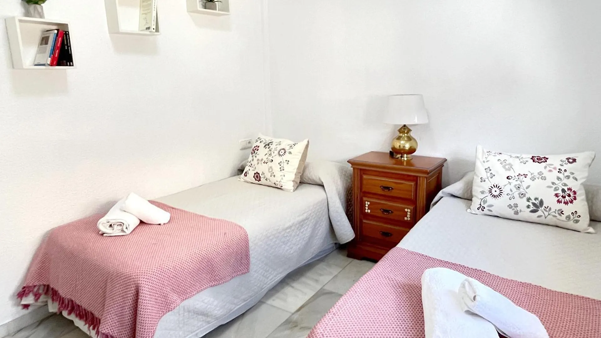 Apartment El Encanto De Miraflores Cordoba Spain